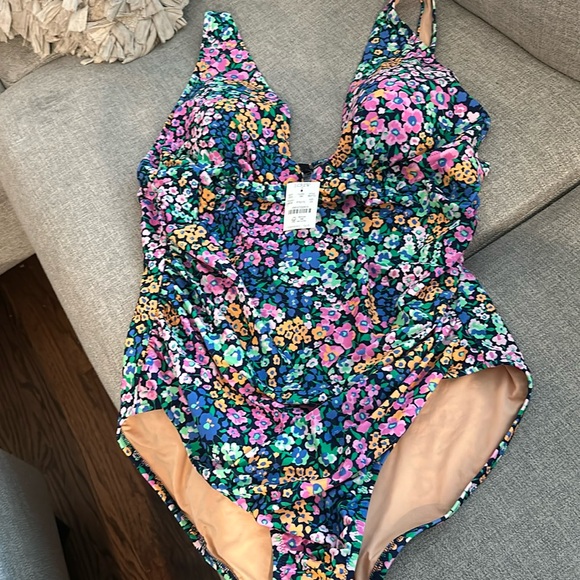 JCrew Ruched Plunging One Piece - Picture 1 of 3